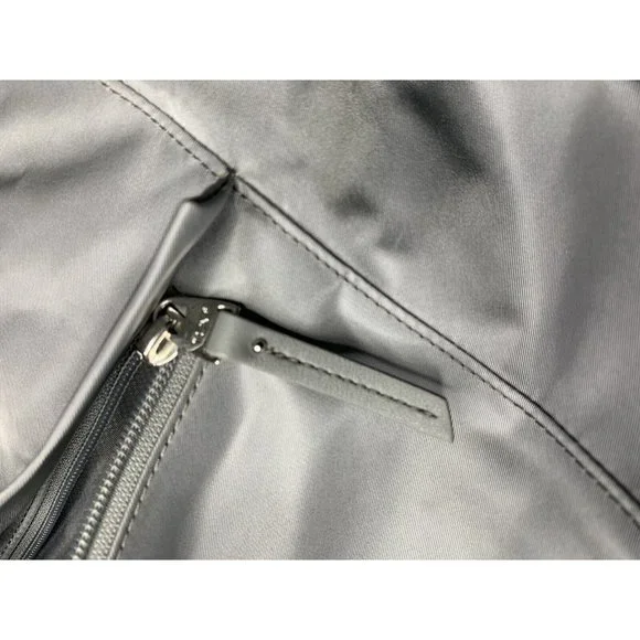 TUMI Nylon Tote Bag Laptop Travel Bag Gray Double Handles Zip Pockets Women's L - Picture 11 of 13